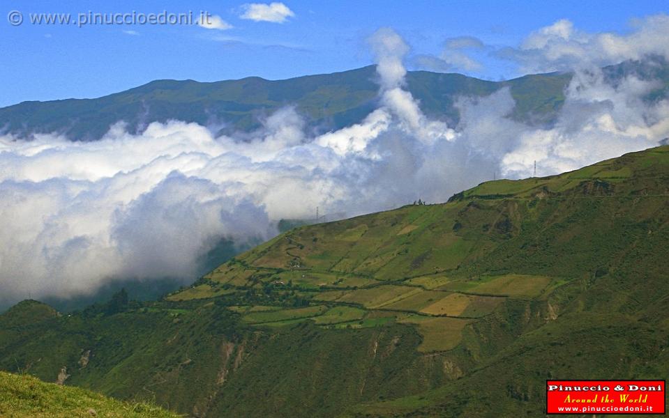 ECUADOR - Sulla strada per Ingapirca - 5.jpg